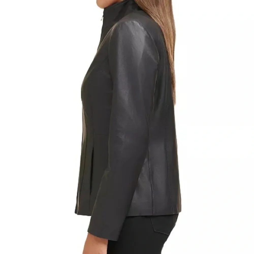 COLE HAAN Women’s leather/lamb skin jacket - Picture 3 of 13
